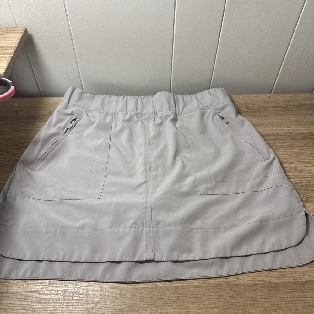 Kyodan Women’s Skirt Beige Size M Under Skirt Shorts Elastic Waist Pockets VV